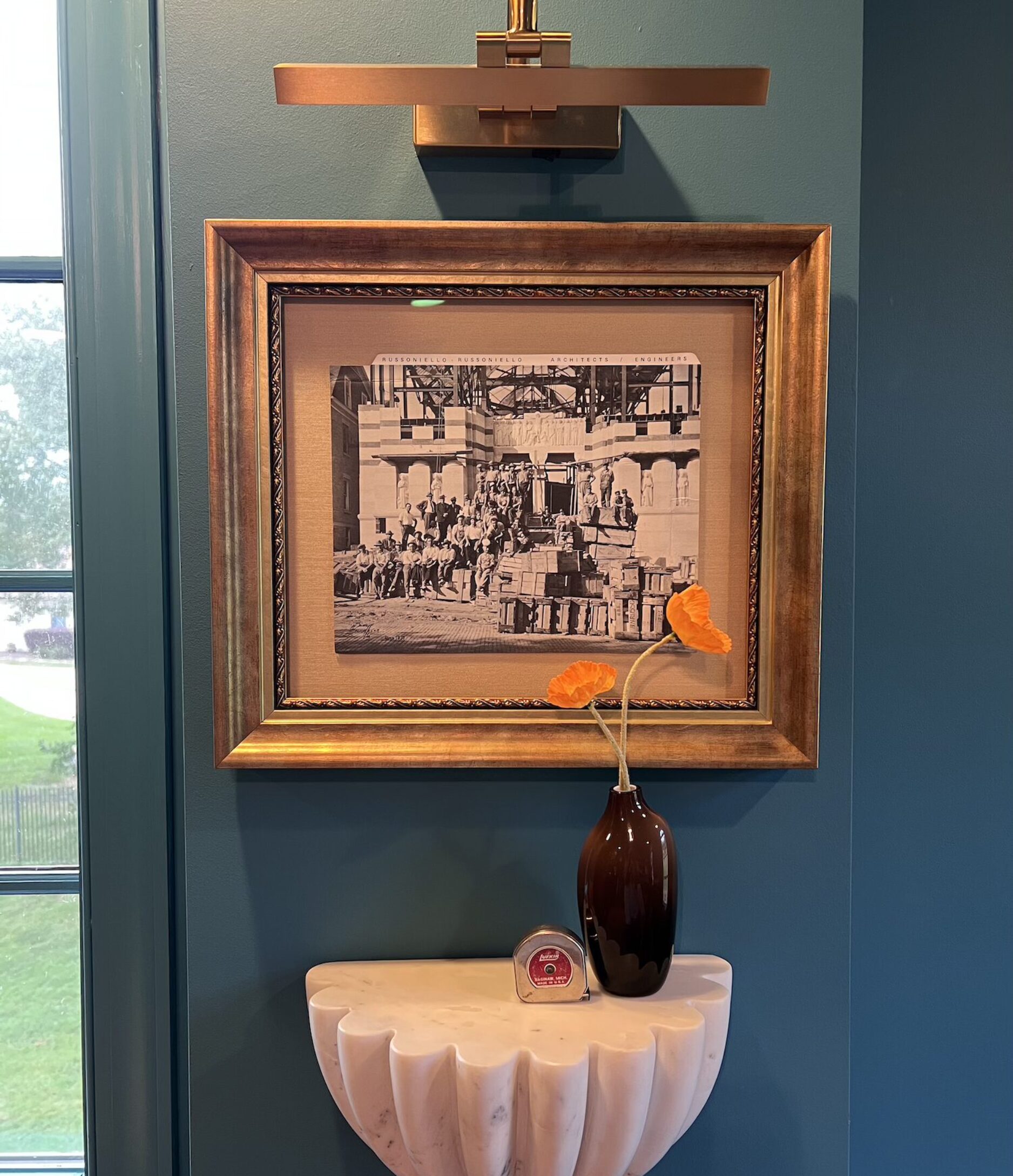 Floating Marble Shelf Picture Frame With Lighting