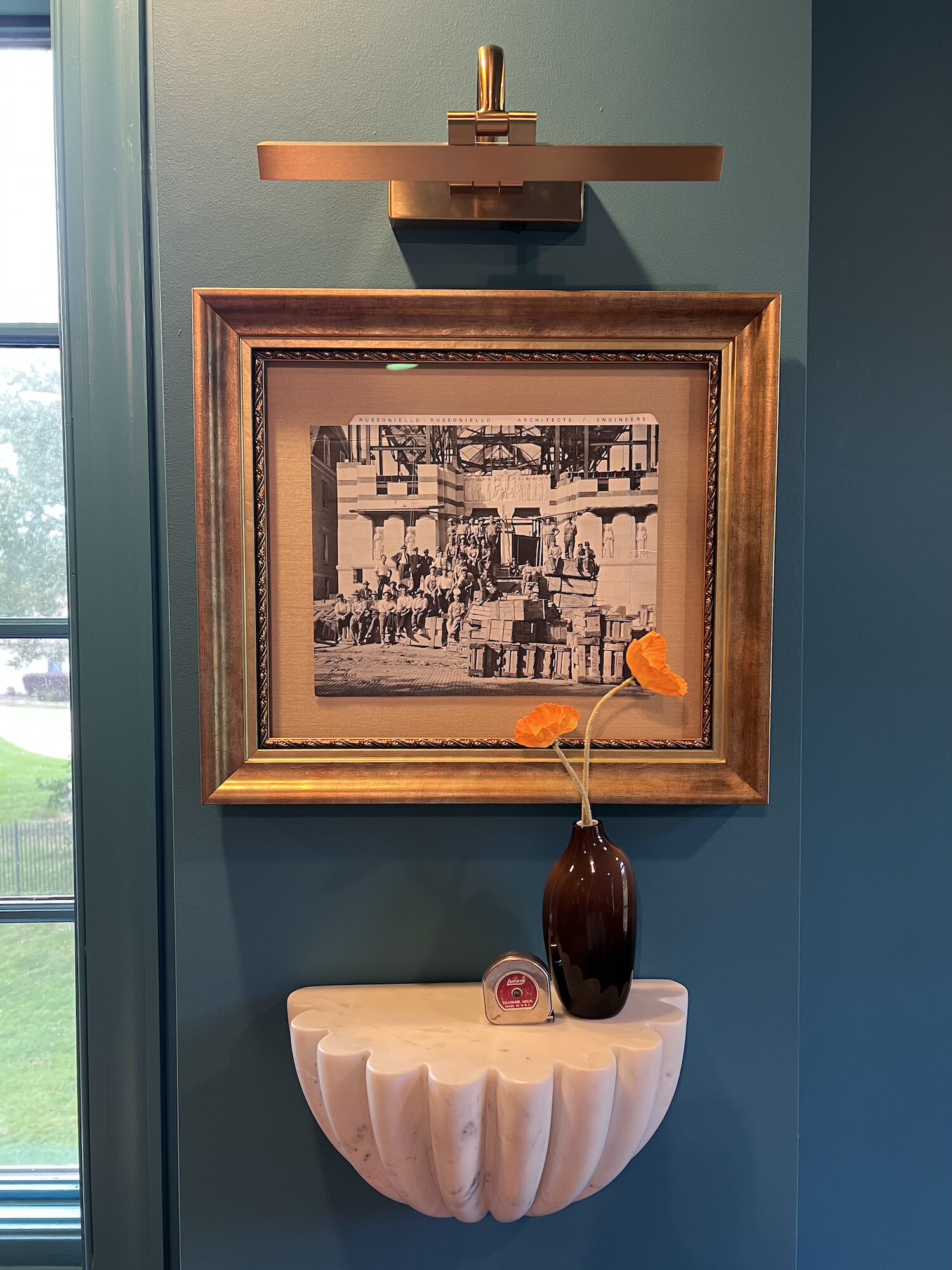 Floating Marble Shelf Picture Frame With Lighting